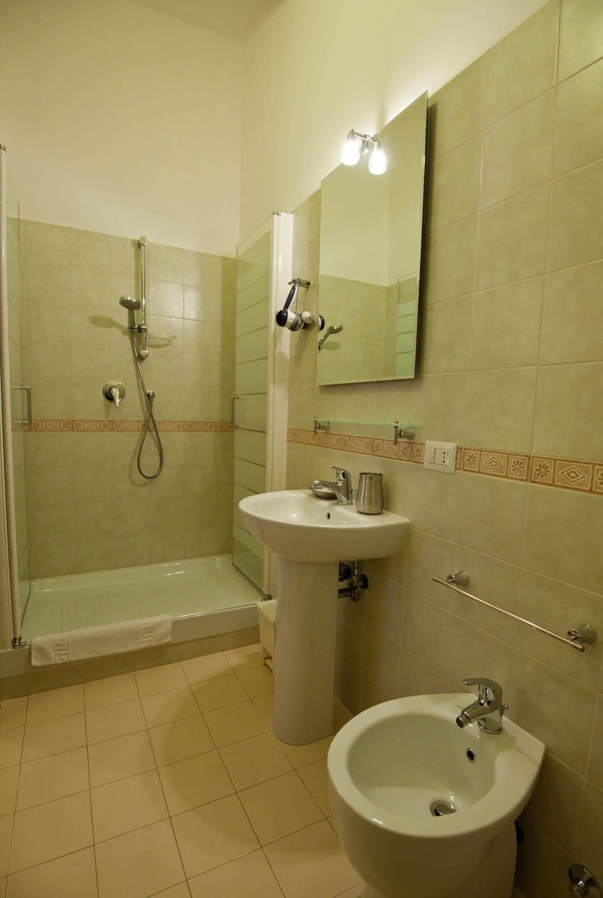 Rome Services Porta Castello Экстерьер фото